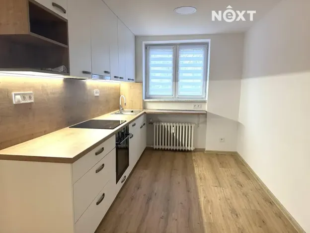 Pronájem bytu 1+1, Zlín, Podvesná IV, 40 m2