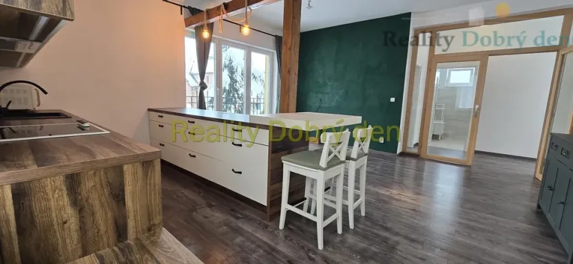 Pronájem bytu 2+kk, Opava, Pekařská, 59 m2