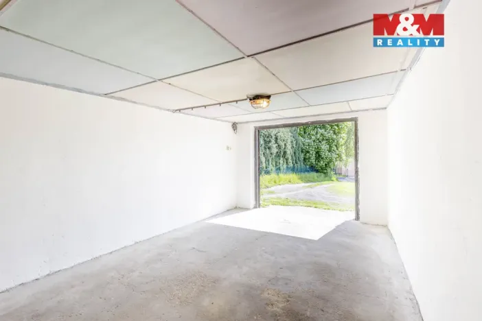 Pronájem garáže, Liberec, Sklářská, 21 m2