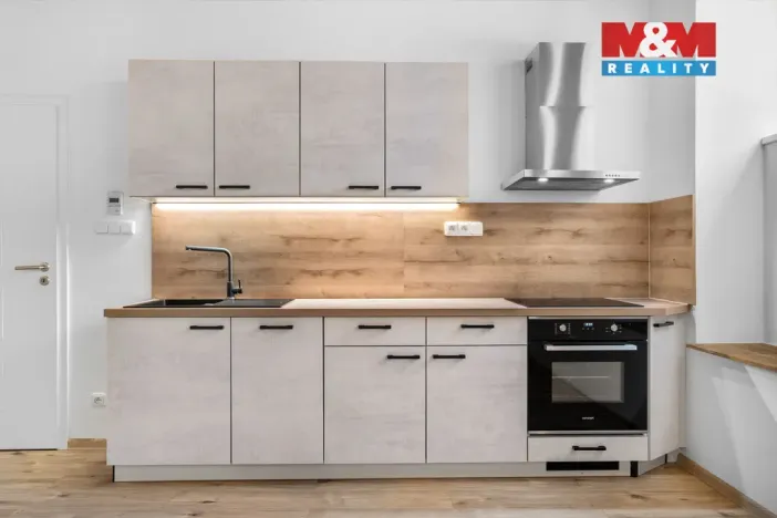 Prodej bytu 2+kk, Jablonec nad Nisou, Růžová, 50 m2