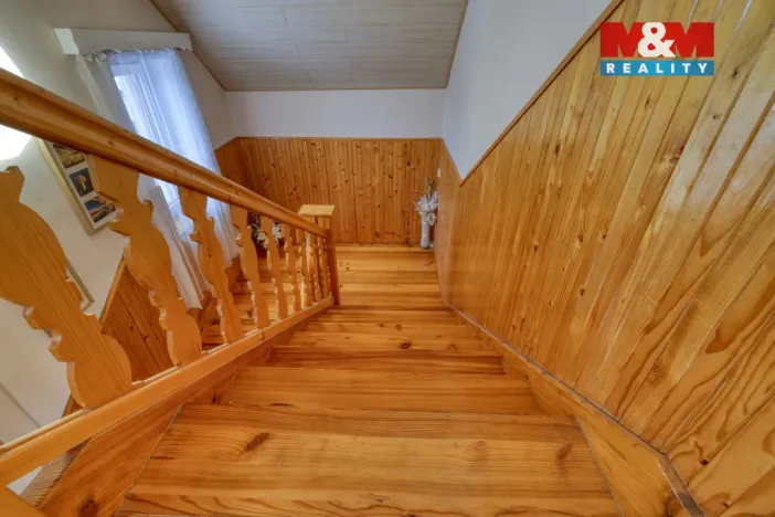 Prodej rodinného domu, Kožlí, 239 m2