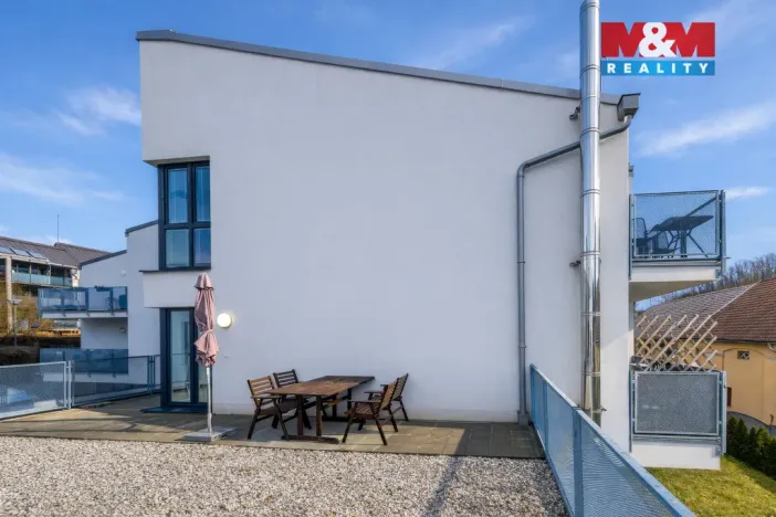 Prodej bytu 3+kk, Praha - Hrdlořezy, Mezilehlá, 70 m2