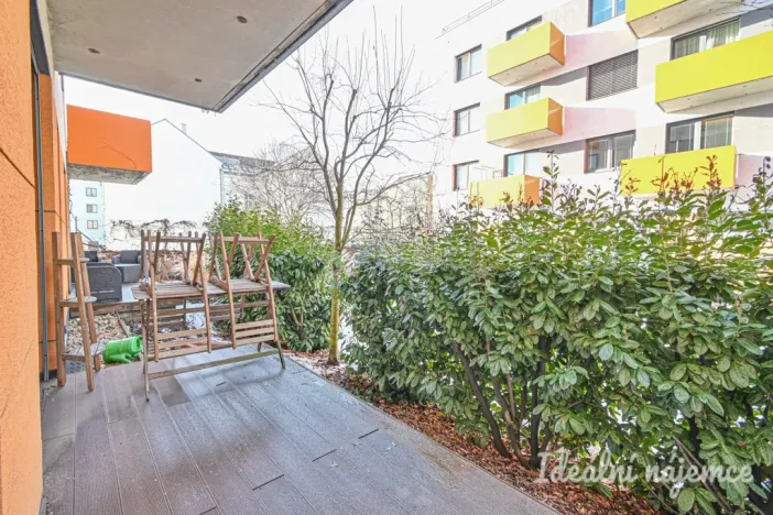 Pronájem bytu 2+kk, Brno, Mojmírovo náměstí, 44 m2