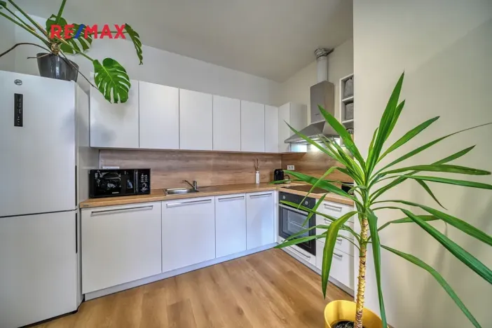 Pronájem bytu 2+kk, Kolín, Zengrova, 38 m2