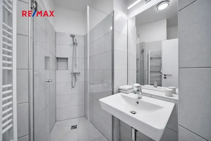 Pronájem bytu 2+kk, Kolín, Zengrova, 38 m2