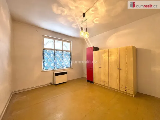 Prodej bytu 1+1, Aš, Tovární, 35 m2