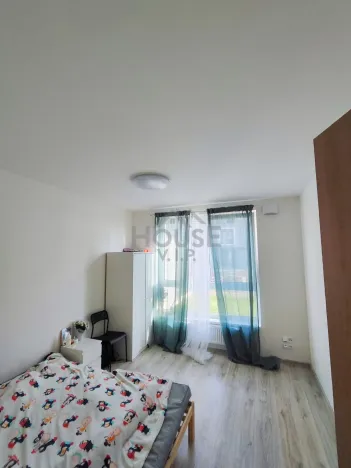 Prodej bytu 2+1, Praha - Ruzyně, Stočesova, 57 m2