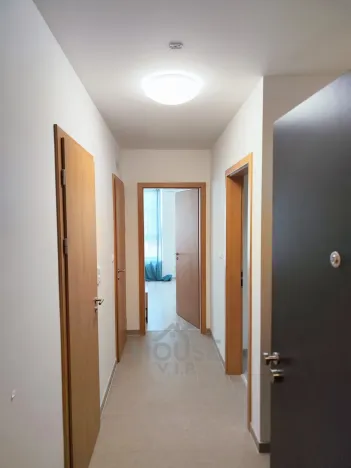 Prodej bytu 2+1, Praha - Ruzyně, Stočesova, 57 m2