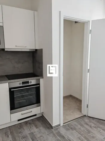 Pronájem bytu 2+1, Křelov-Břuchotín, Večeřova, 50 m2