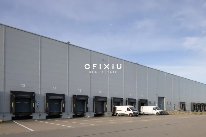 Pronájem skladu, Modřice, 1900 m2