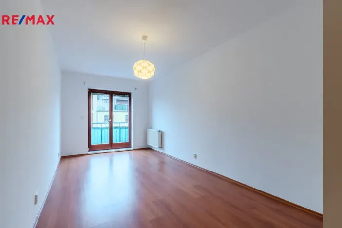 Prodej bytu 2+kk, Praha - Štěrboholy, Andersenova, 52 m2