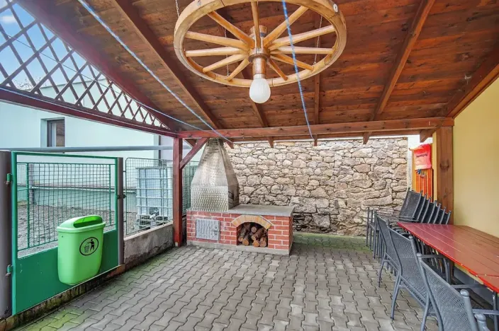 Prodej rodinného domu, Benešovice, 231 m2