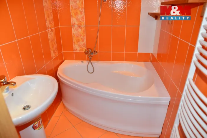 Pronájem bytu 2+1, Teplice, Školní, 87 m2