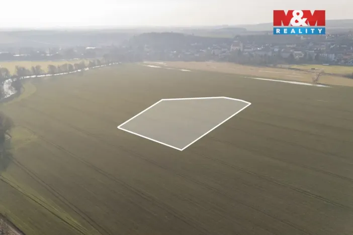 Prodej pole, Město Touškov, 9684 m2