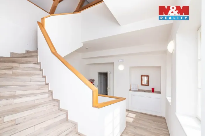 Pronájem bytu 1+kk, Studeněves, 37 m2