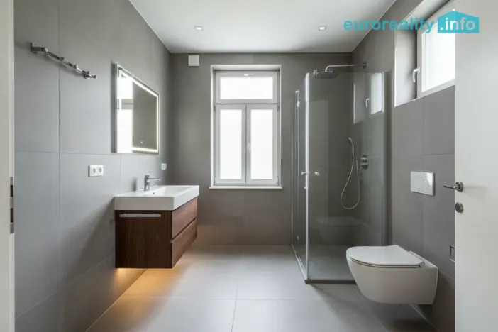 Prodej rodinného domu, Kraslice, Dukelská, 267 m2