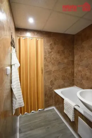 Pronájem bytu 1+1, Chomutov, Borová, 36 m2