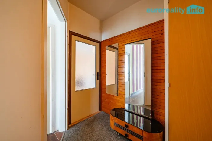 Prodej bytu 2+1, Mariánské Lázně, Podhorská, 60 m2