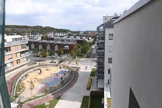 Pronájem bytu 2+kk, Praha - Jinonice, Pod stolovou horou, 54 m2