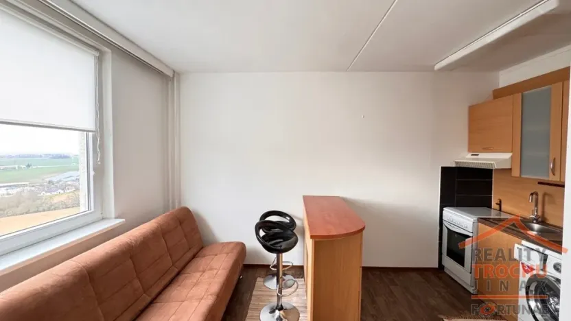 Pronájem bytu 1+1, Chrudim, Na Větrníku, 43 m2