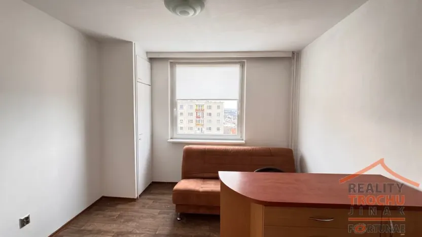 Pronájem bytu 1+1, Chrudim, Na Větrníku, 43 m2