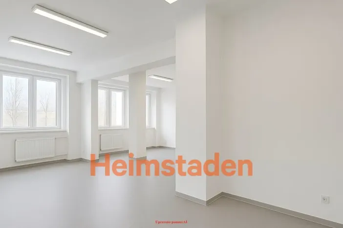 Pronájem kanceláře, Havířov - Město, nám. Republiky, 376 m2