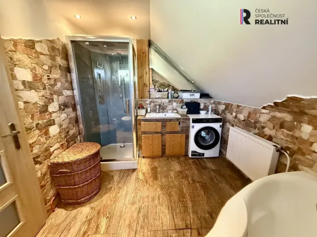 Prodej rodinného domu, Skalná, Slepá, 150 m2