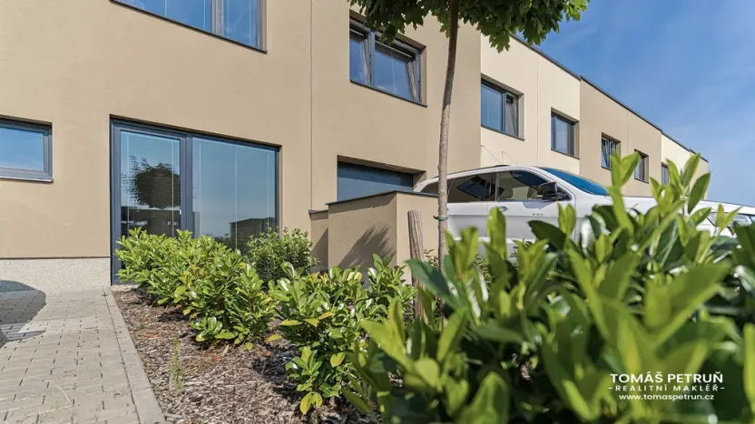 Pronájem bytu 2+kk, Hradec Králové - Věkoše, V. J. Kašpara, 50 m2