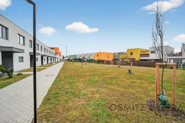 Prodej bytu 1+kk, Praha - Hostavice, Hrabovská, 45 m2