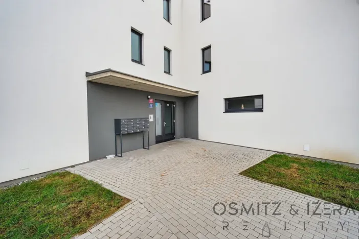 Prodej bytu 1+kk, Praha - Hostavice, Hrabovská, 70 m2