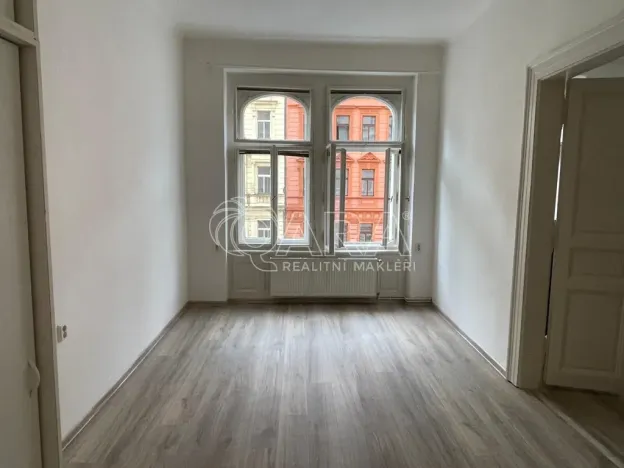 Pronájem bytu 2+kk, Praha, Legerova, 52 m2