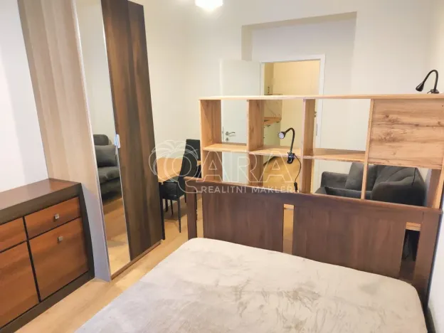 Pronájem bytu 1+kk, Praha - Košíře, U Tyrše, 33 m2
