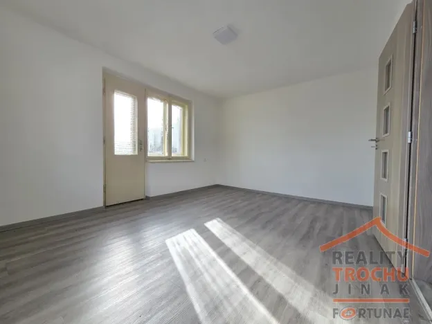 Prodej rodinného domu, Lázně Bělohrad - Hřídelec, 198 m2