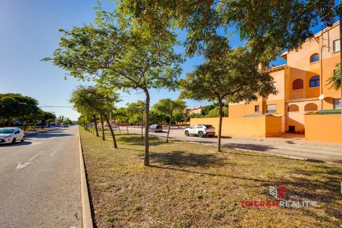 Prodej bytu 3+kk, Torrevieja, Španělsko, 60 m2
