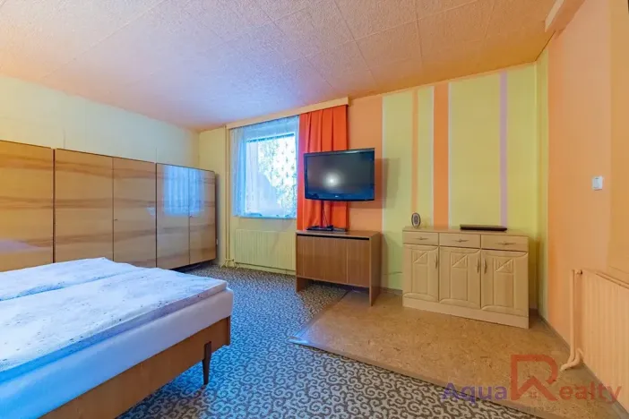 Prodej rodinného domu, Krásná, 307 m2