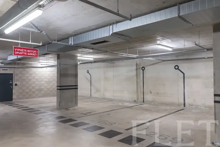 Pronájem bytu 1+kk, Praha - Vysočany, Fafkových, 37 m2