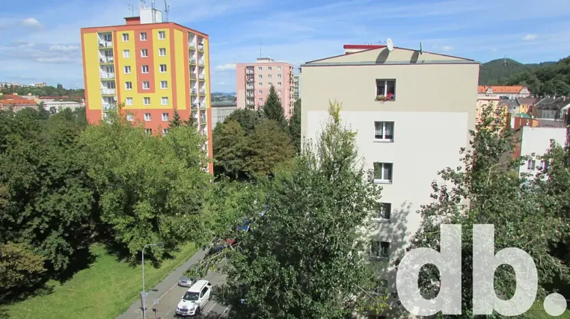 Pronájem bytu 2+1, Karlovy Vary, Krymská, 51 m2