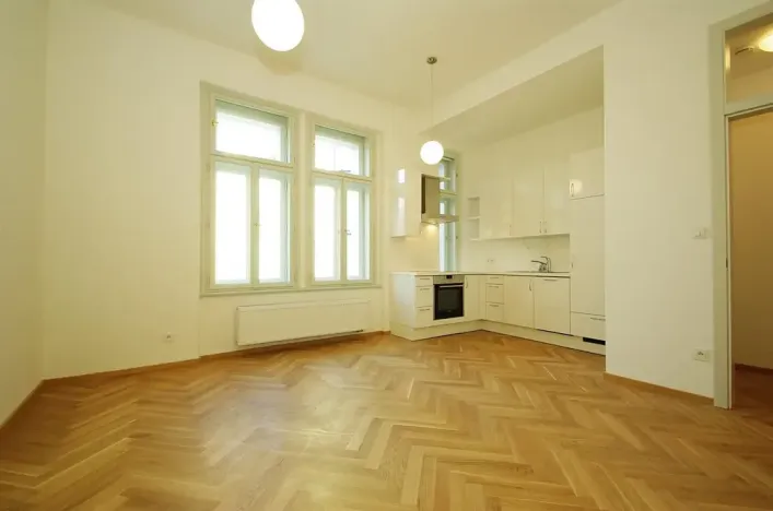 Pronájem bytu 2+kk, Praha - Vinohrady, Balbínova, 45 m2