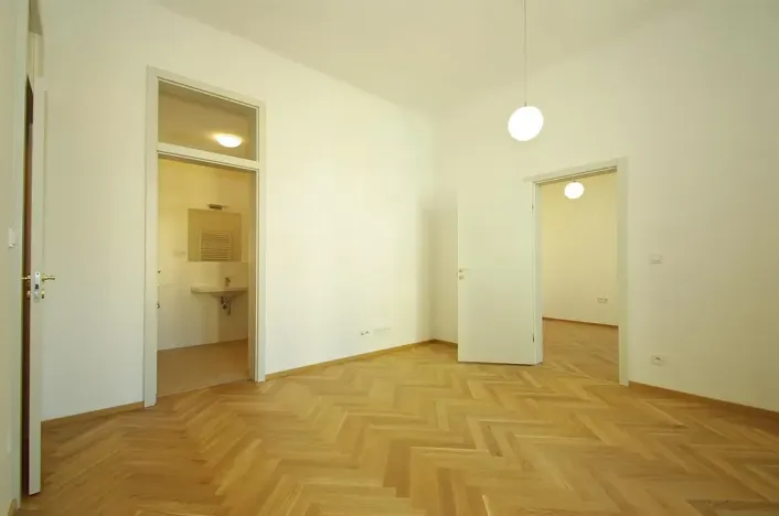 Pronájem bytu 2+kk, Praha - Vinohrady, Balbínova, 45 m2