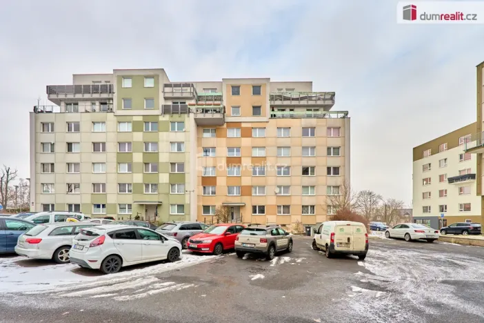Prodej bytu 2+kk, Karlovy Vary - Bohatice, Dubová, 43 m2