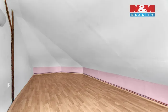 Prodej rodinného domu, Lomnice nad Popelkou, Josefa Jana Fučíka, 122 m2