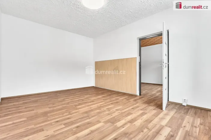 Prodej bytu 1+1, Kraslice, Hradební, 36 m2