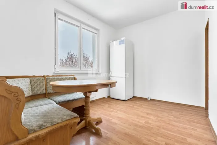 Prodej bytu 2+1, Nová Role, Školní, 45 m2