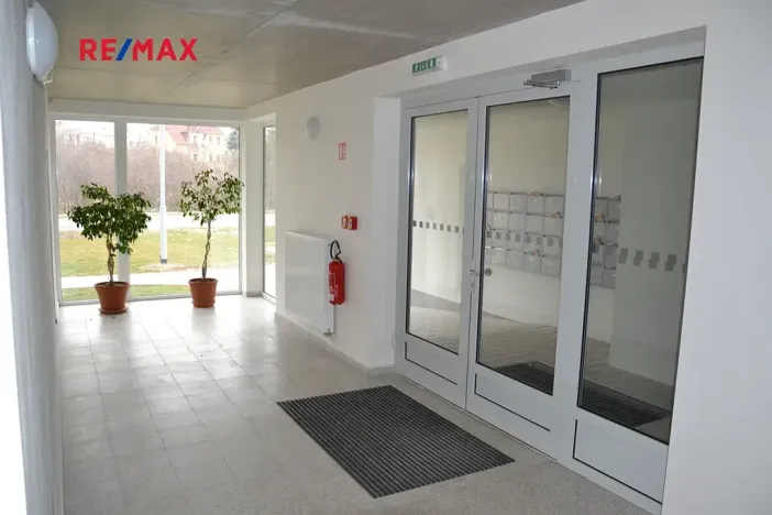 Pronájem bytu 1+kk, Plzeň, Štefánikova, 32 m2