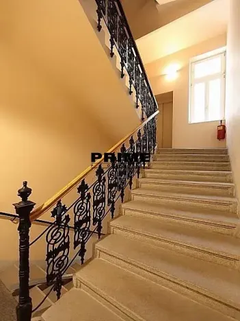 Pronájem bytu 2+kk, Praha - Vinohrady, Na Kozačce, 48 m2