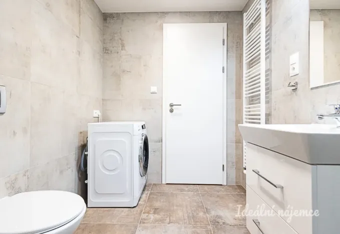 Pronájem bytu 2+kk, Praha, Poděbradská, 53 m2