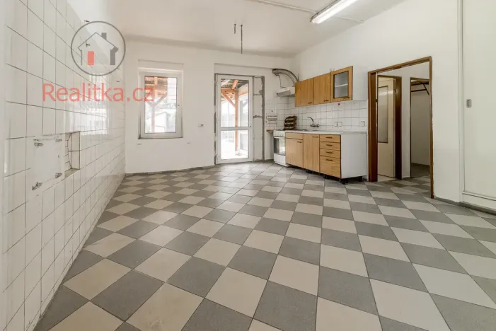 Pronájem rodinného domu, Kly - Krauzovna, 300 m2