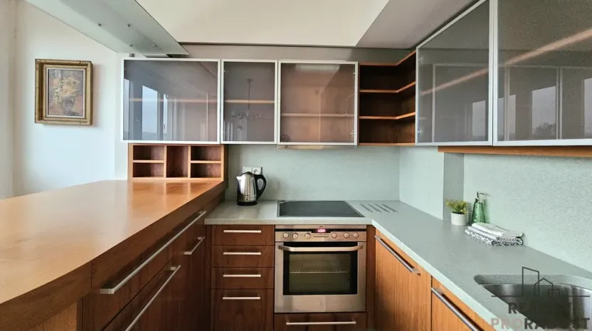 Pronájem bytu 2+kk, Praha, Masarykovo nábřeží, 51 m2