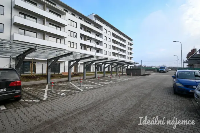 Pronájem bytu 1+kk, Brno, Jižní, 33 m2