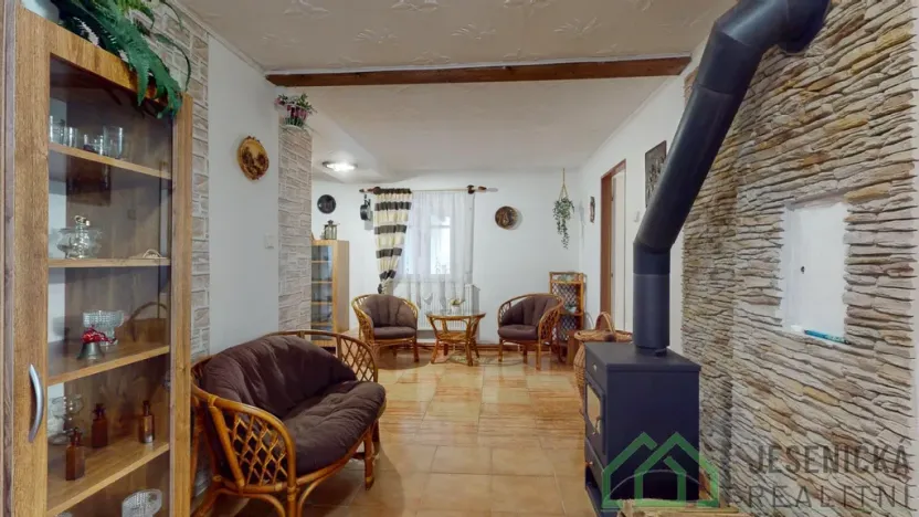 Prodej rodinného domu, Bernartice - Horní Heřmanice, 151 m2